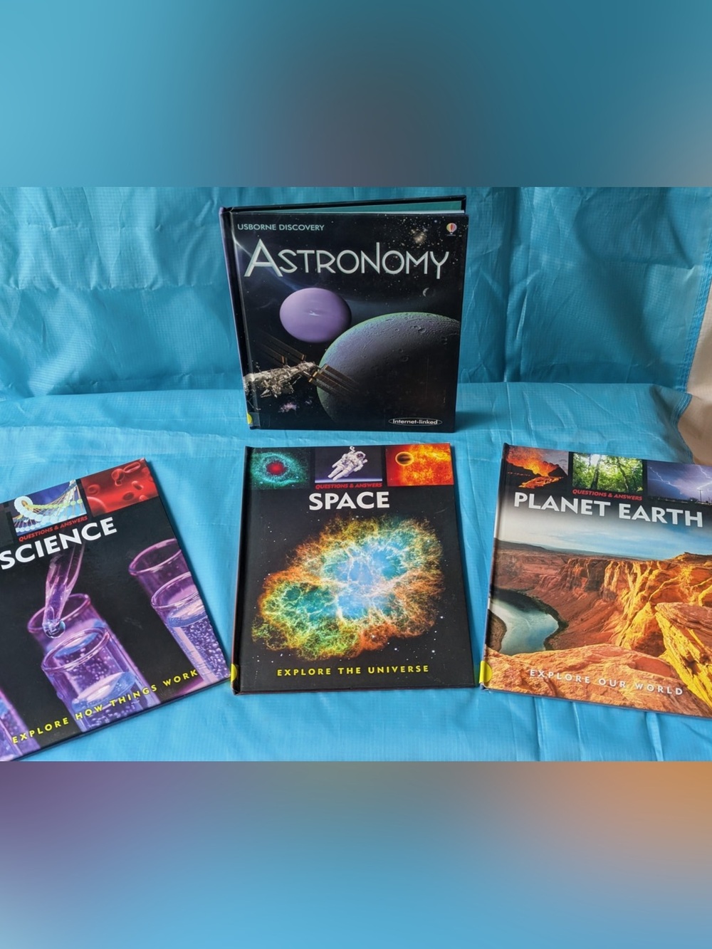 Science & Space Kids Book Bundle (4 Books) Excellent Condition
